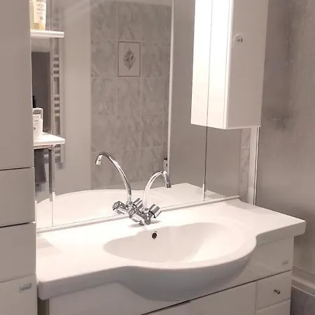A 48 M² Avec Vue Sur La Montagne 公寓